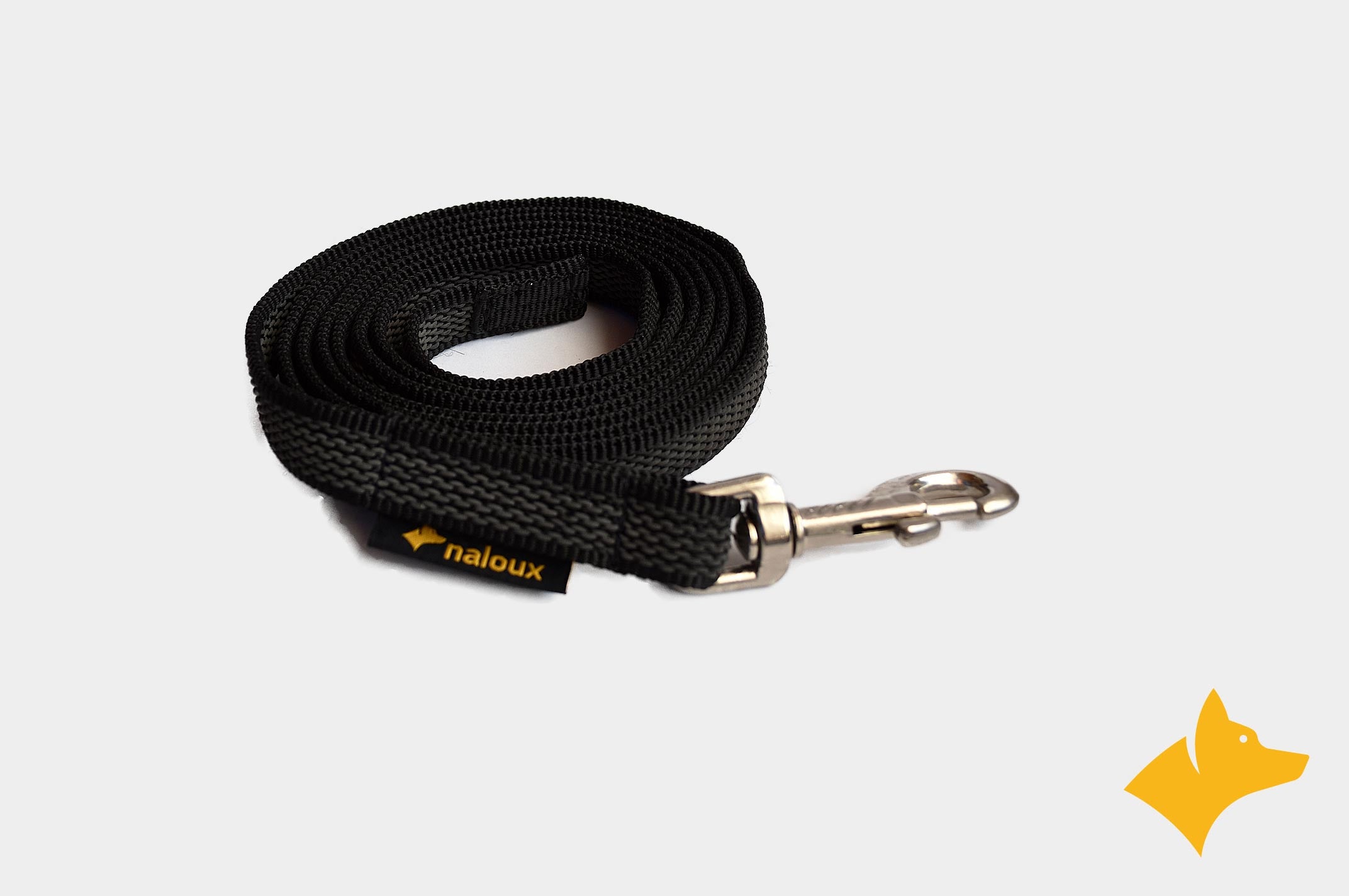 2 meter black rubberized leash