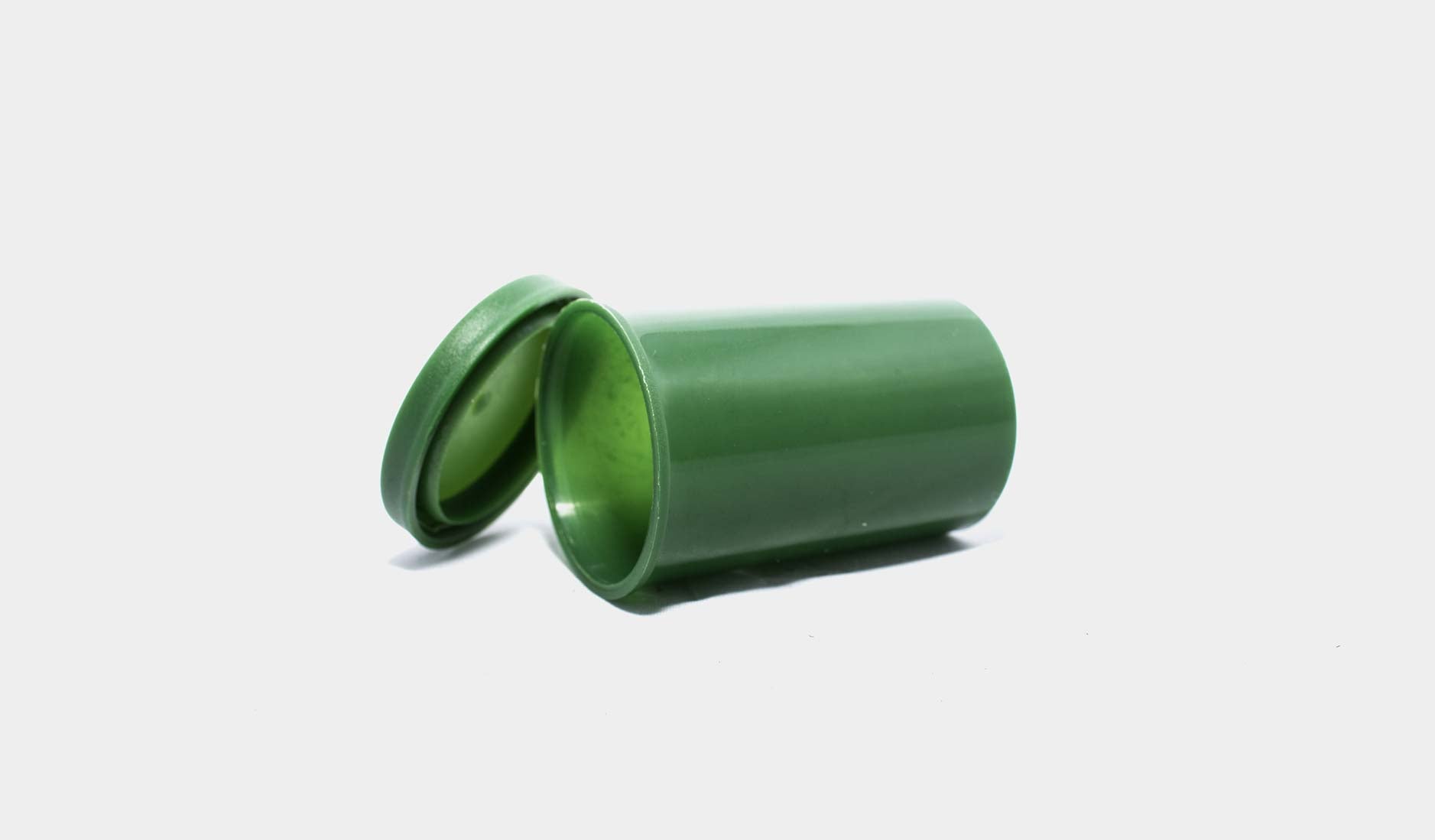 Film canister/tracking canister green